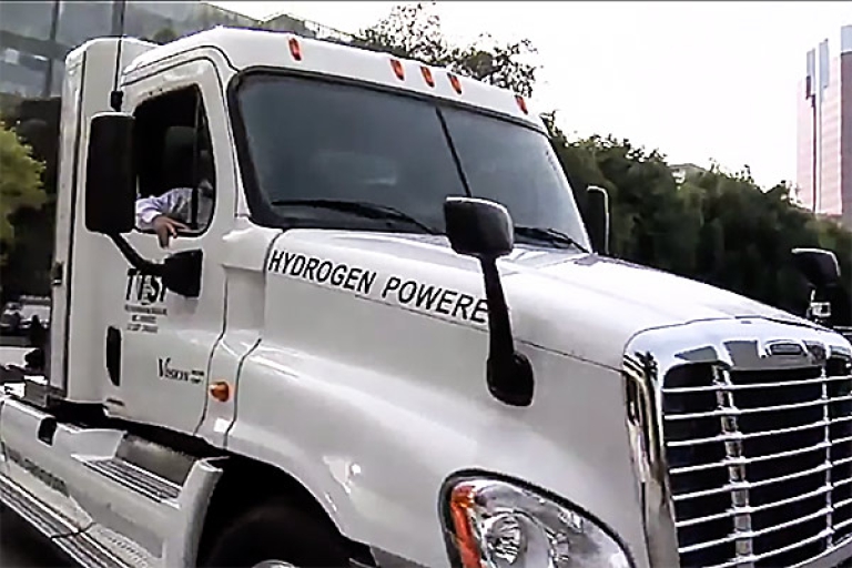 Hydrogen Engine deployed in Long Beach Harbor